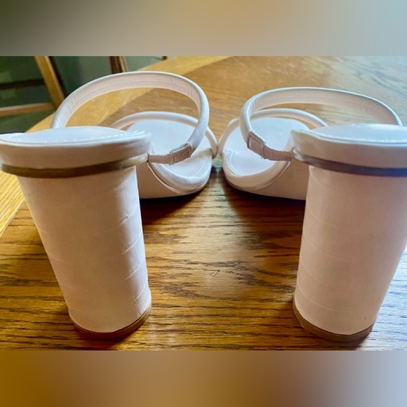 Beige slides chunky heel like new - Picture 8 of 10